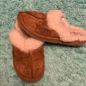 Ugg sleepers size 9